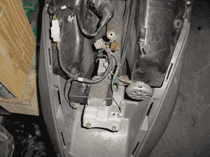 燃料タンク周り