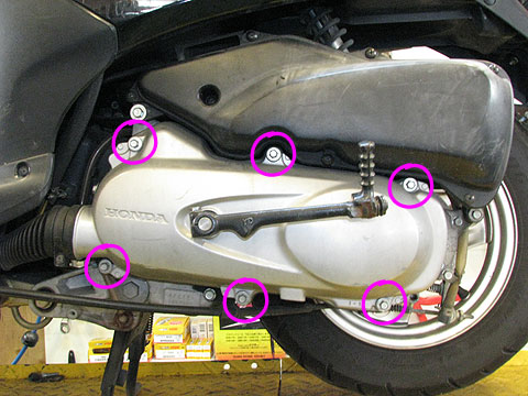 ディオ トゥデイ ディオチェスタ Af61 Af62 の駆動系分解方法 原付バイクのトラブルシューティング 原付バイクの修理 メンテナンス 総合情報サイト